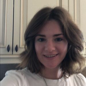 Meet your Posher, Clara